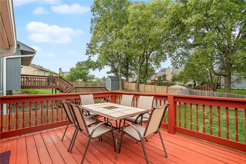 4108 N Troost Avenue — photo 31