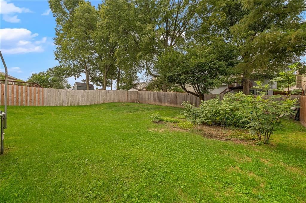 4108 N Troost Avenue — photo 36