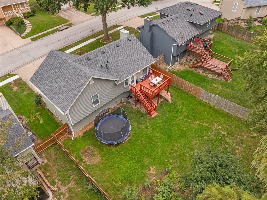 4108 N Troost Avenue — photo 39