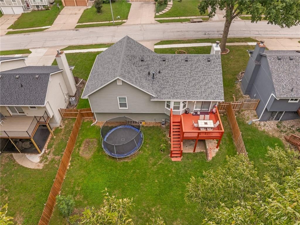 4108 N Troost Avenue — photo 40