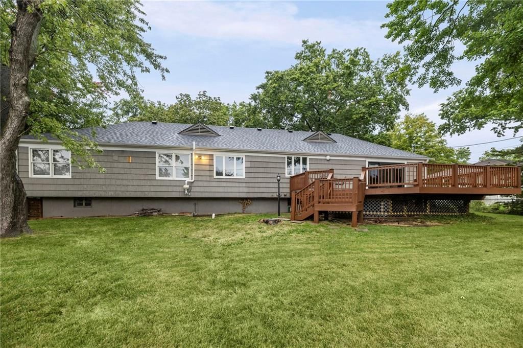 909 W 96th Terrace — photo 31