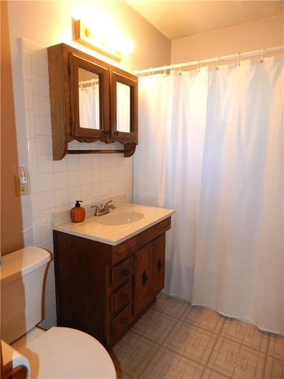 Photo 19 of 28 - 5360 N RICHMOND Avenue, Kansas City, MO 64119