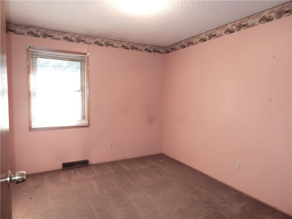 Photo 24 of 28 - 5360 N RICHMOND Avenue, Kansas City, MO 64119