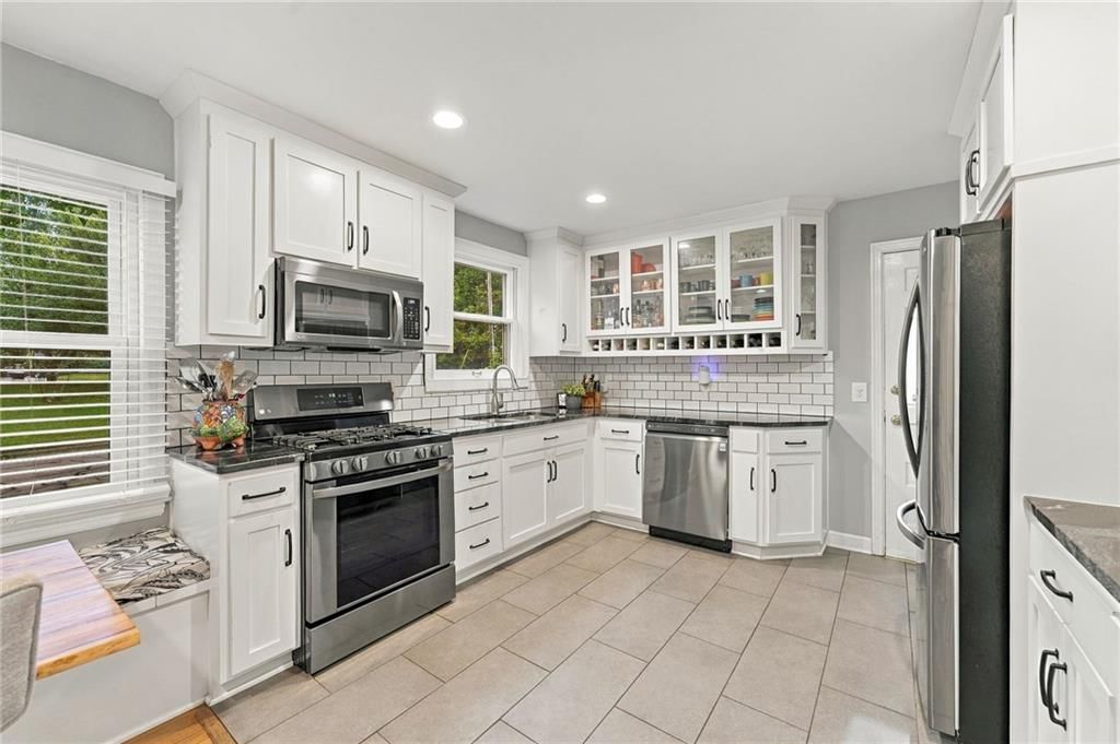 4514 W 62nd Terrace — photo 12