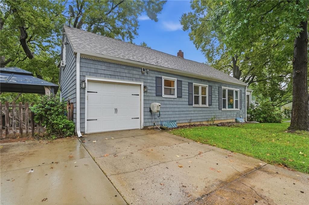 4514 W 62nd Terrace — photo 29