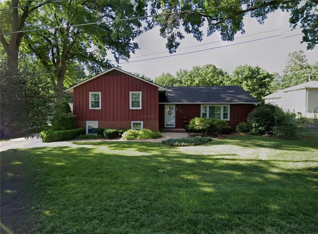 11408 57th Street, Shawnee, KS
