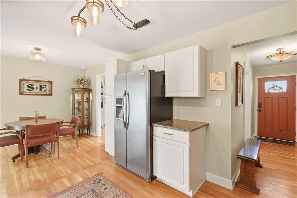 2112 N 75th Terrace — photo 14