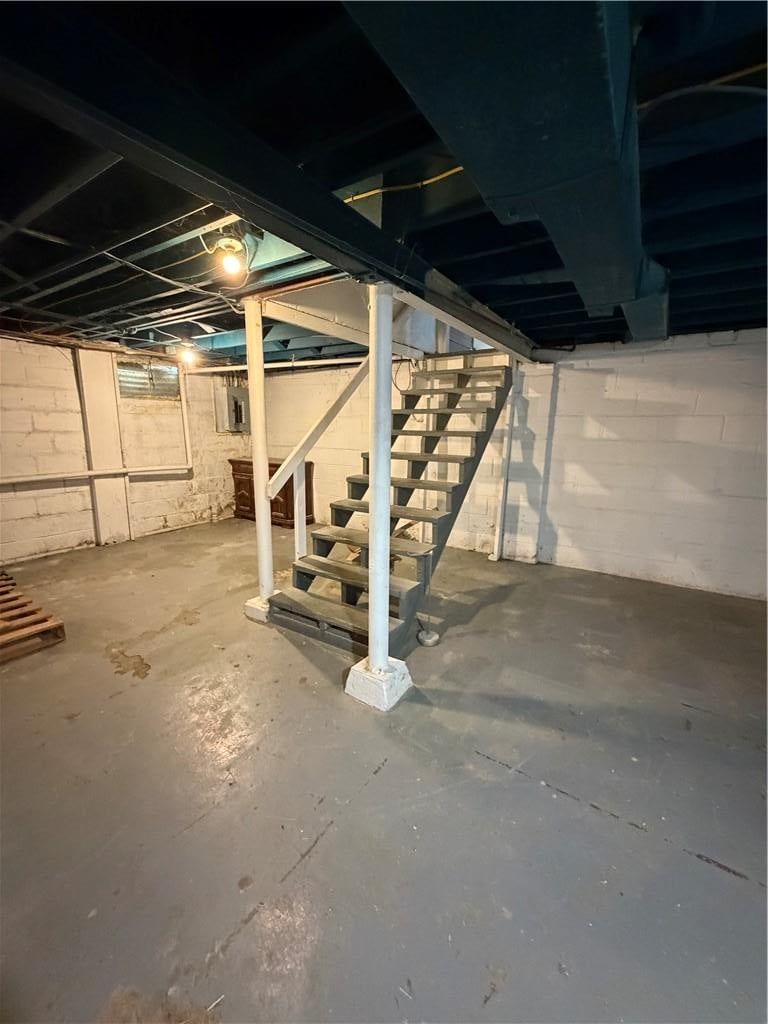 1143 E 65th Street — photo 14