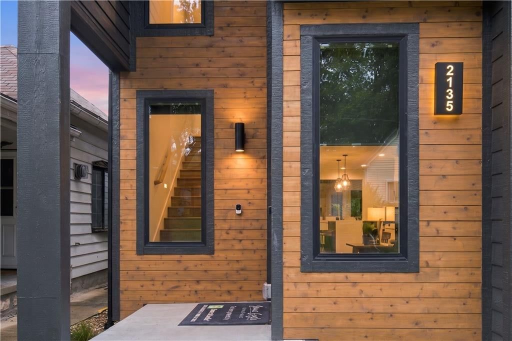 2135 Madison Avenue — photo 3