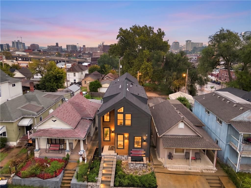 2135 Madison Avenue — photo 6
