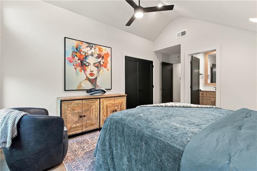 2135 Madison Avenue — photo 43