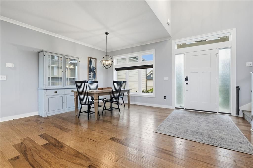 1709 SW Hightown Drive, Lee's Summit, MO: listing photo 3