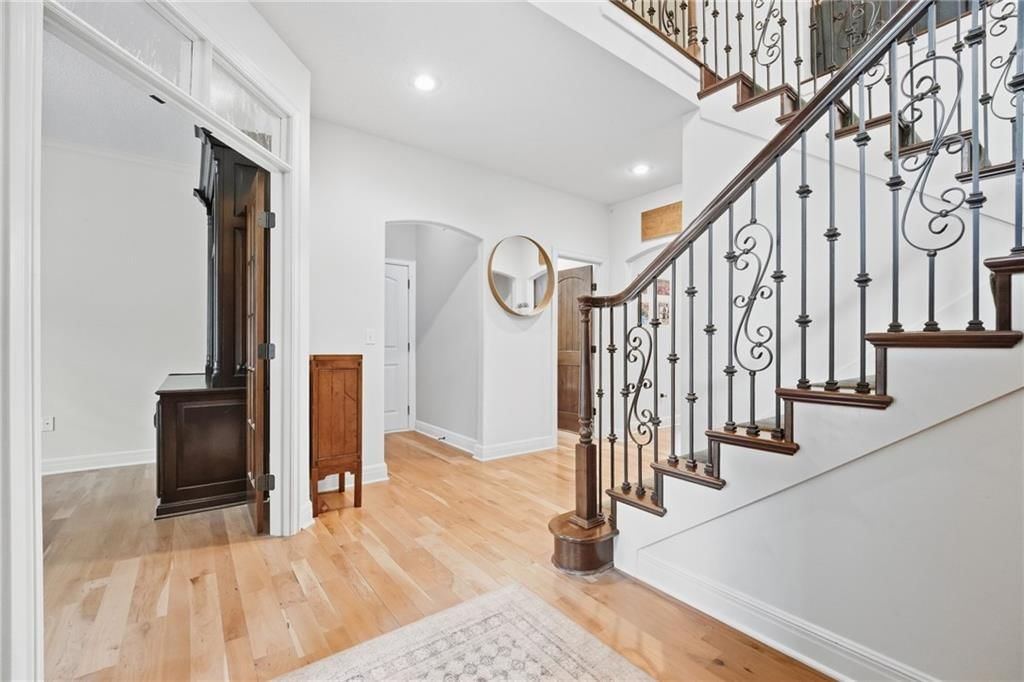 7808 N Chatham Avenue — photo 5