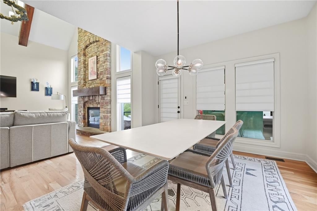 7808 N Chatham Avenue — photo 16