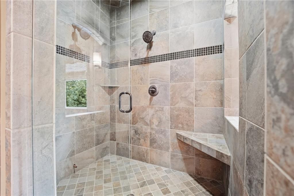 7808 N Chatham Avenue — photo 27