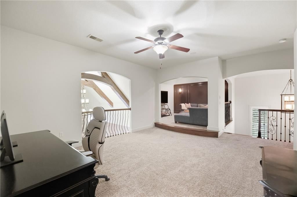 7808 N Chatham Avenue — photo 34