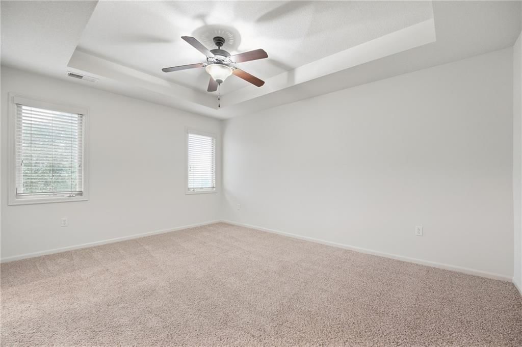7808 N Chatham Avenue — photo 43
