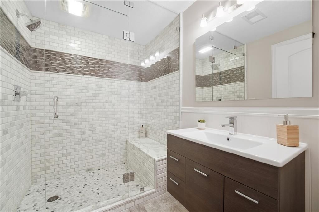 7808 N Chatham Avenue — photo 73