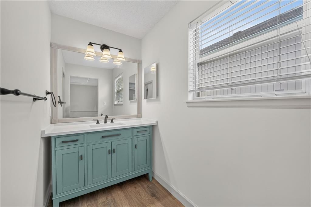 5226 Downey Avenue — photo 18