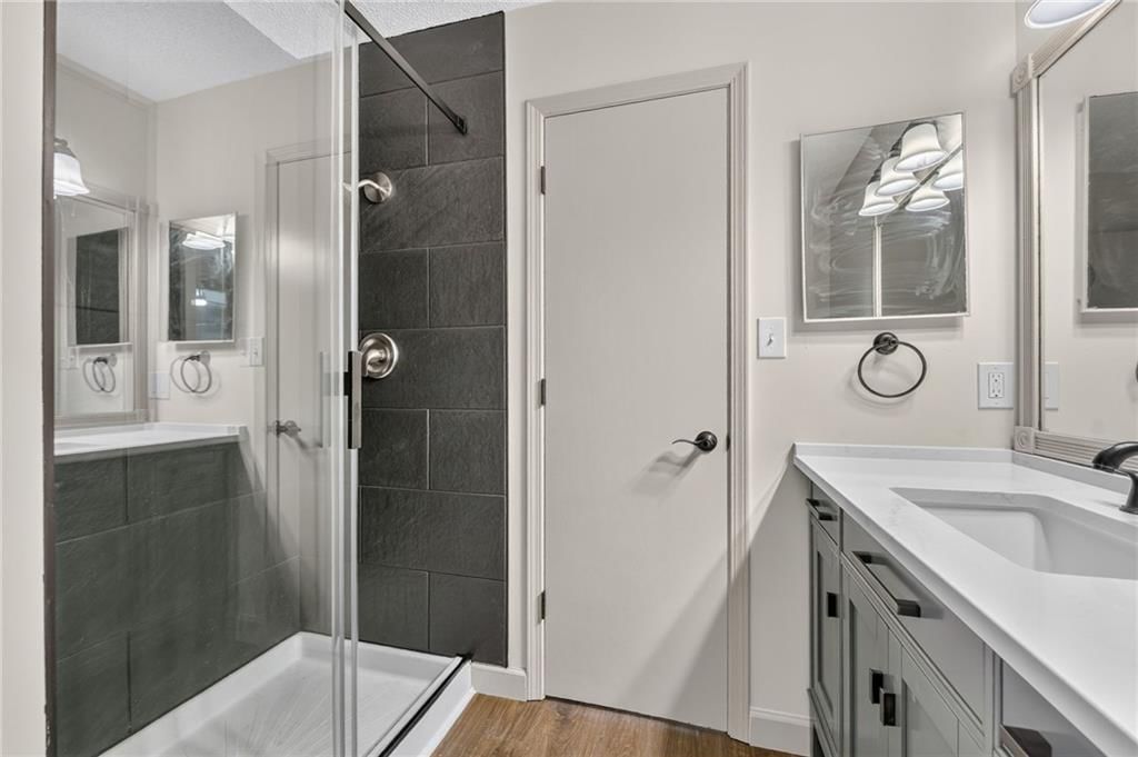 5226 Downey Avenue — photo 23