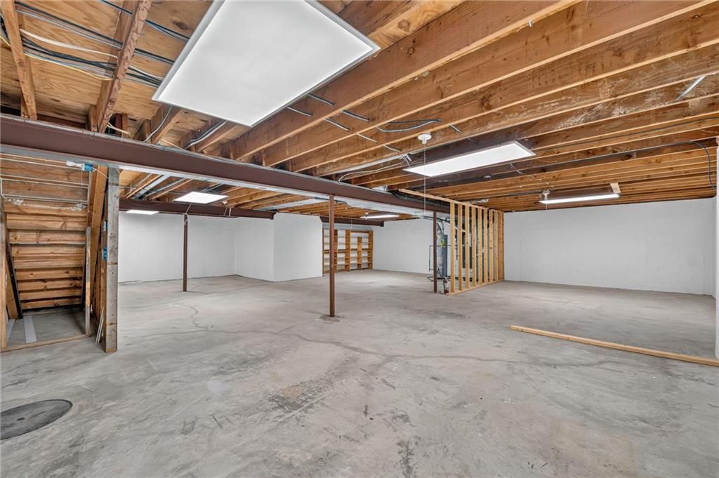 5226 Downey Avenue — photo 26
