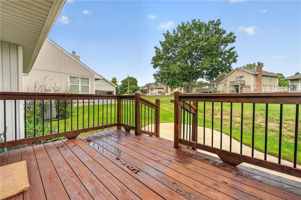 5226 Downey Avenue — photo 27