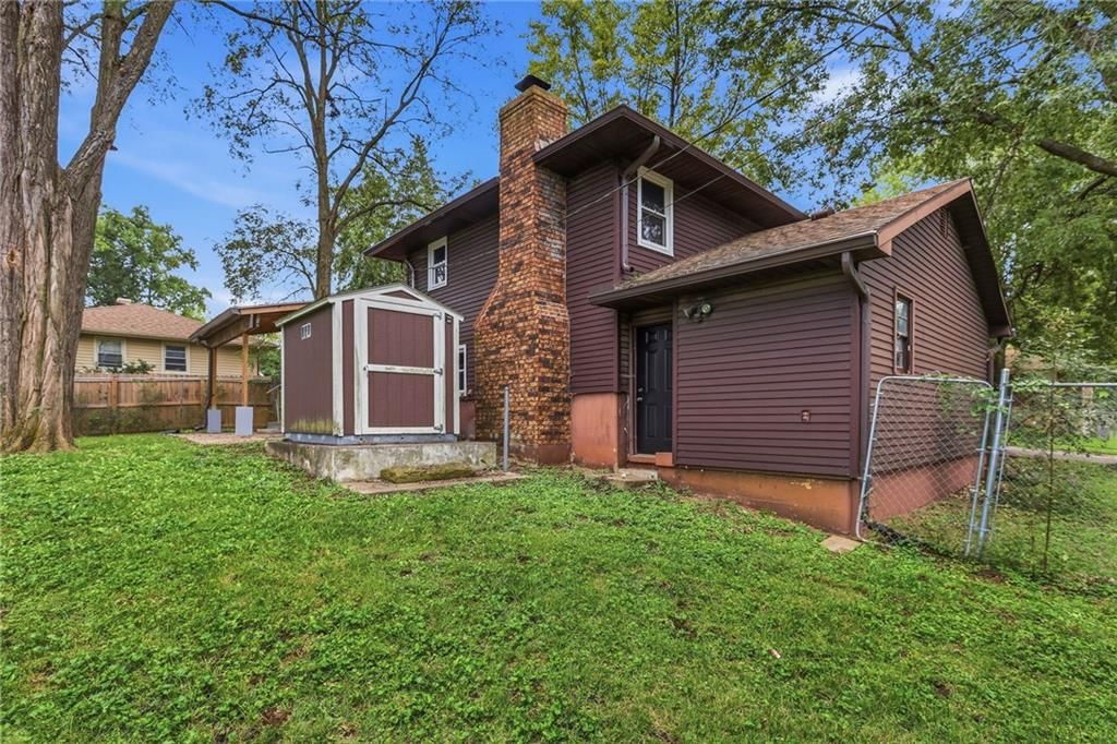 Photo 26 of 26 - 408 N Kirk Avenue, Independence, MO 64050