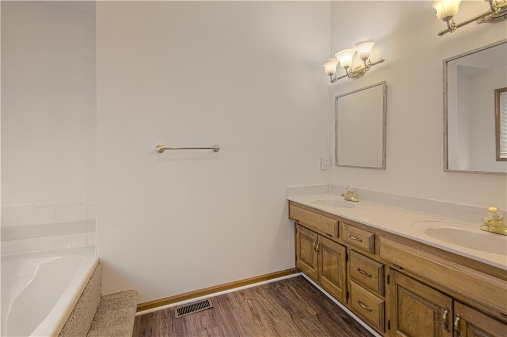 17512 W 113th Street — photo 23