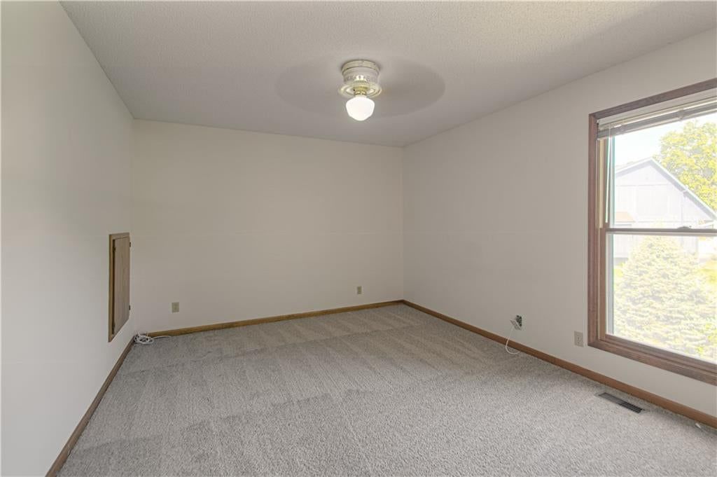 17512 W 113th Street — photo 29