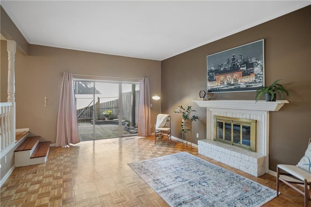 8732 WALMER Street, Overland Park, KS: listing photo 3