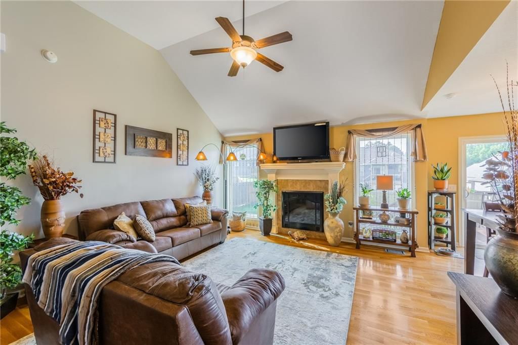 4004 Greywood Lane — photo 13