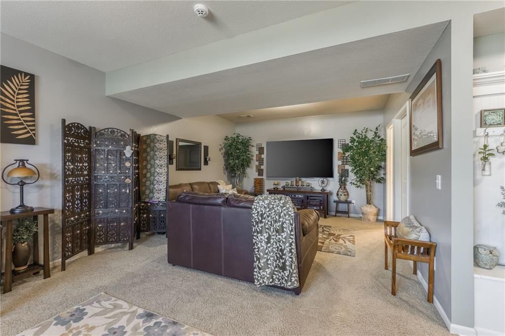4004 Greywood Lane — photo 41