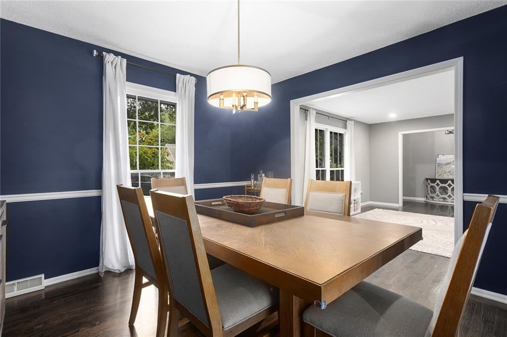 1001 Wyckwood Drive — photo 10