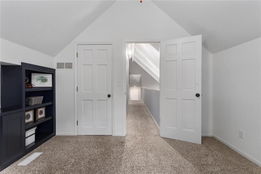 1001 Wyckwood Drive — photo 26