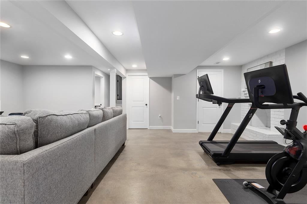 1001 Wyckwood Drive — photo 30