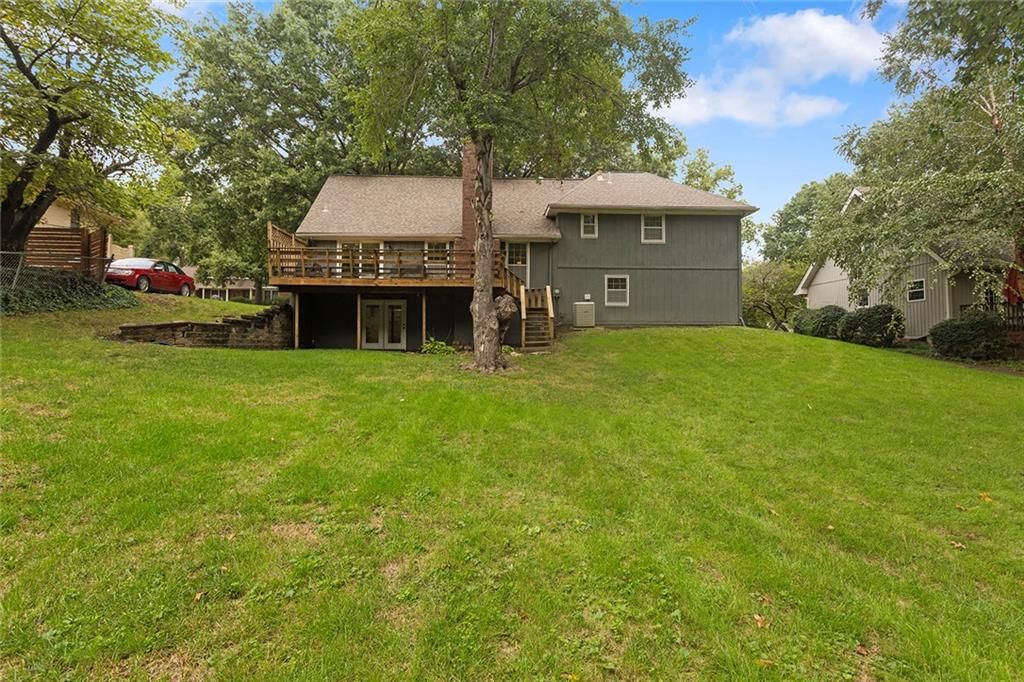 1001 Wyckwood Drive — photo 39