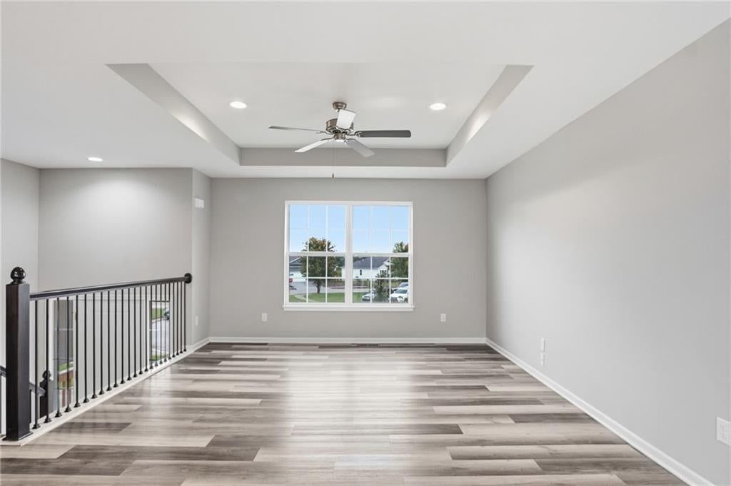 21806 Lucca Circle, Peculiar, MO: listing photo 2