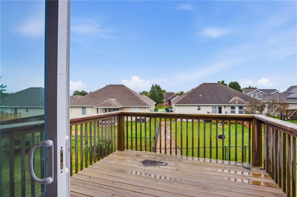 Photo 27 of 42, 21806 Lucca Circle, Peculiar, MO 64078