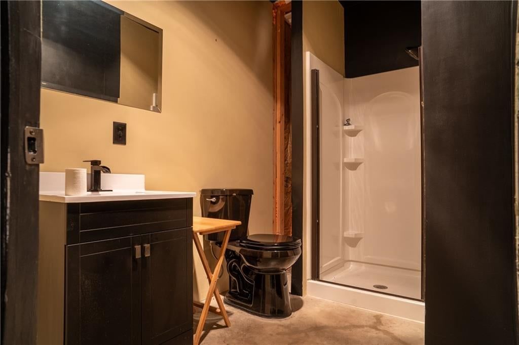 10760 N Laurel Avenue — photo 40