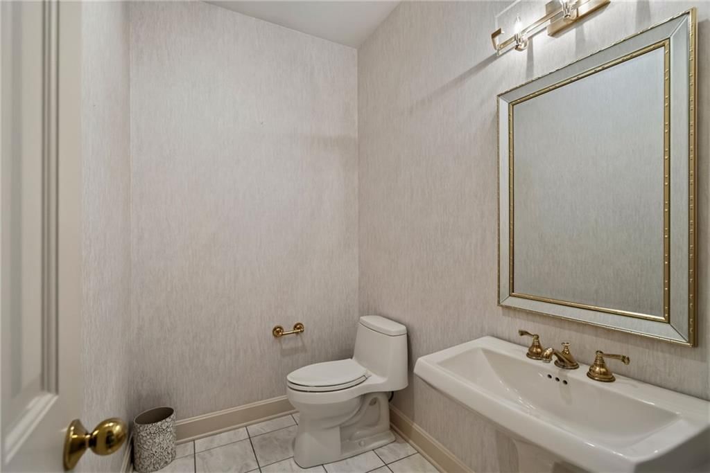 6509 W 132nd Terrace — photo 26