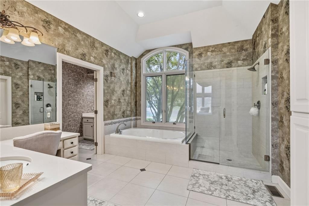 6509 W 132nd Terrace — photo 30
