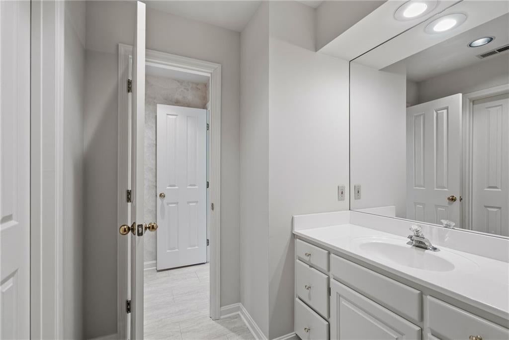 6509 W 132nd Terrace — photo 41