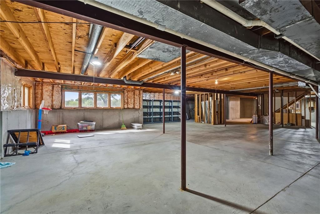 6509 W 132nd Terrace — photo 48
