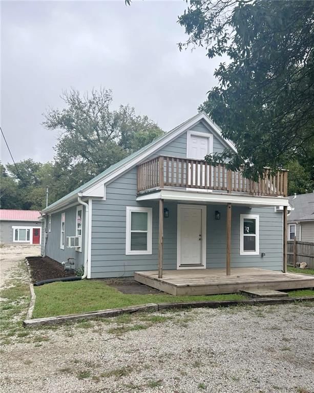 5812 Tauromee Avenue — photo 1