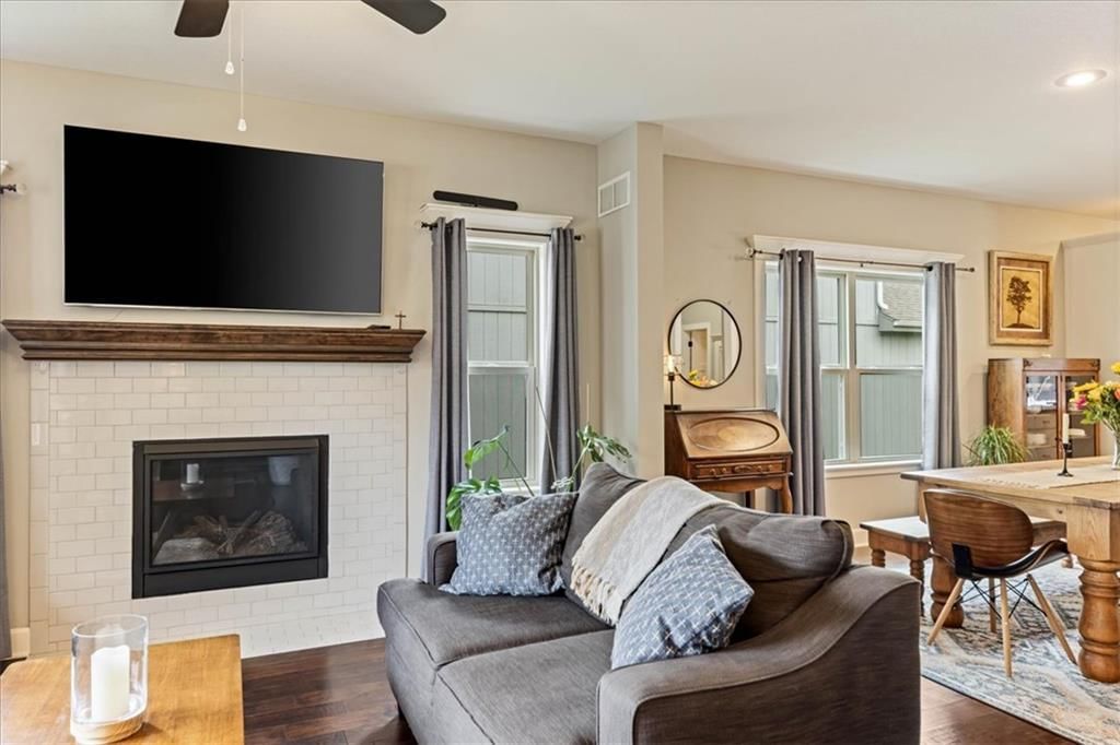 203 N Franklin Street, Raymore, MO