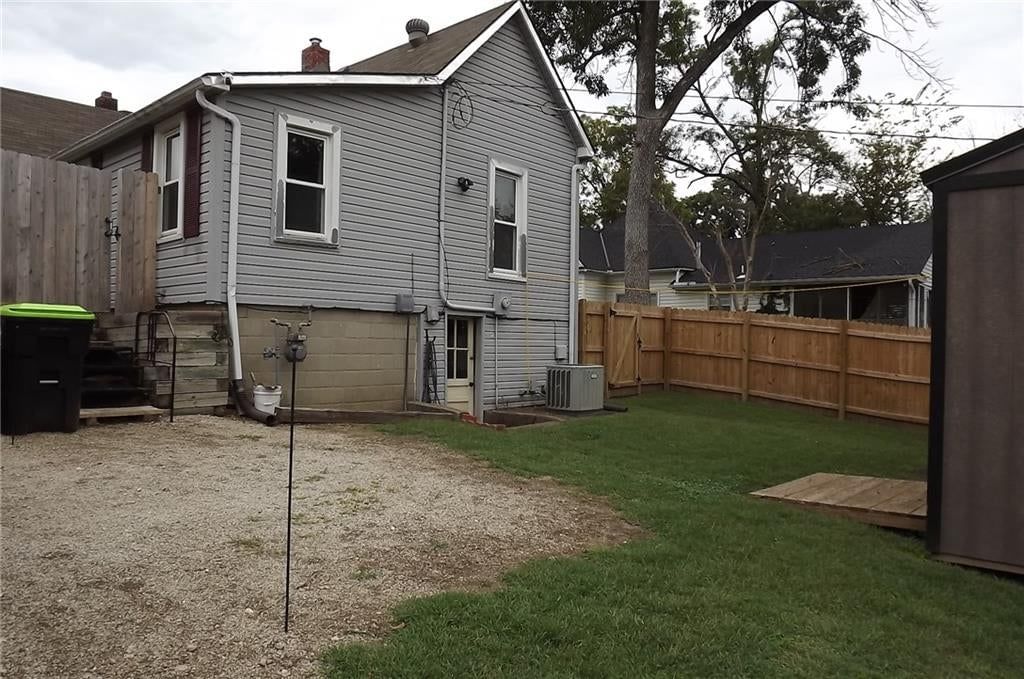 501 N Independence Street — photo 16