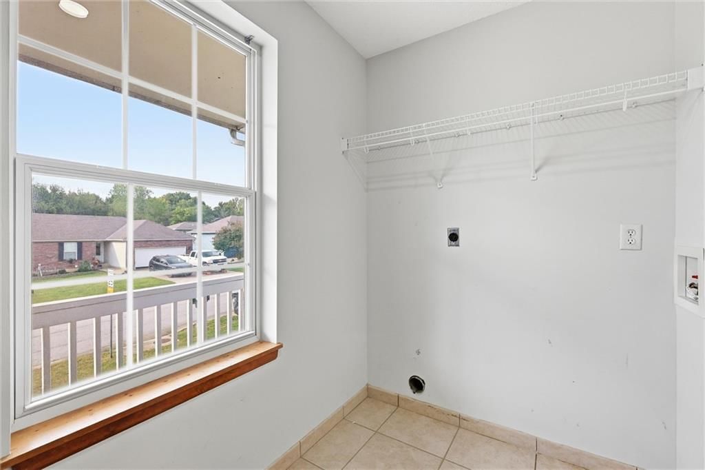 1309 Deena Street — photo 11