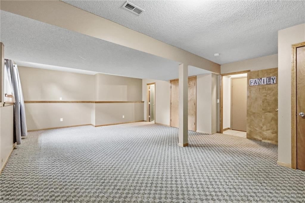 1309 Deena Street — photo 20