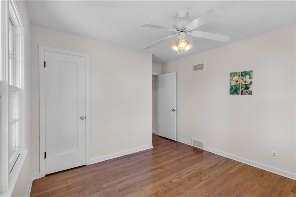 Photo 26 of 47 - 8657 E 57th Street, Kansas City, MO 64129