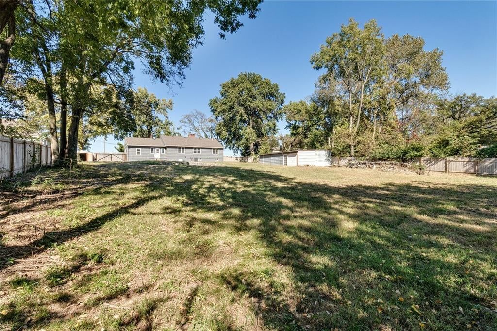 Big backyard and flat lot at 8657 E 57th Street, Kansas City, MO 64129